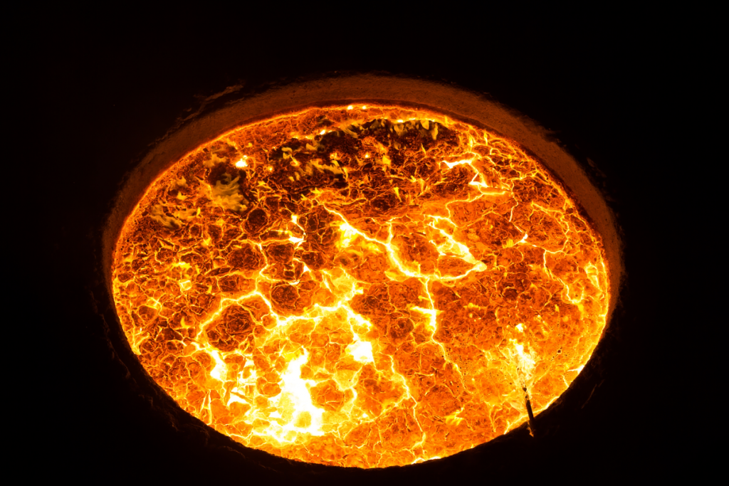 aluminium smelting pot